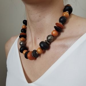 VTG | Wooden Beaded Necklace